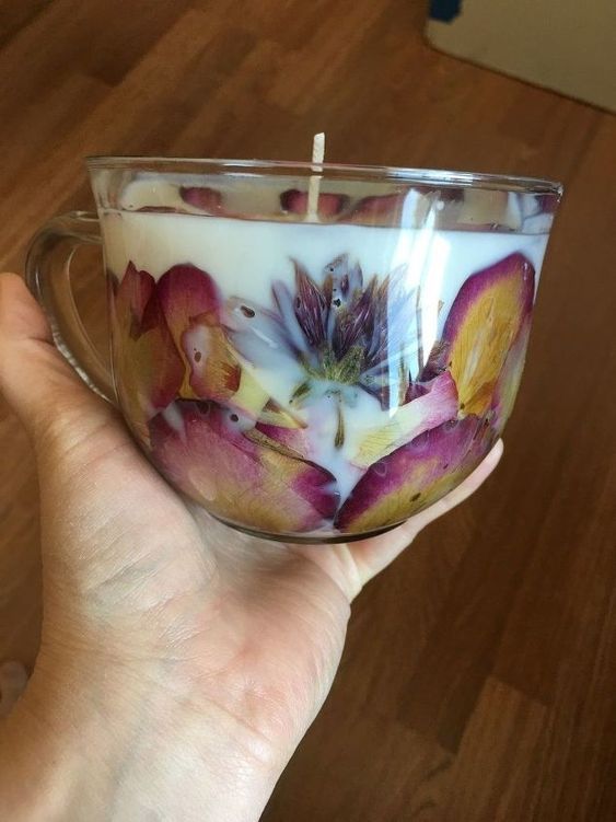 DIY Pressed Flower Candle.