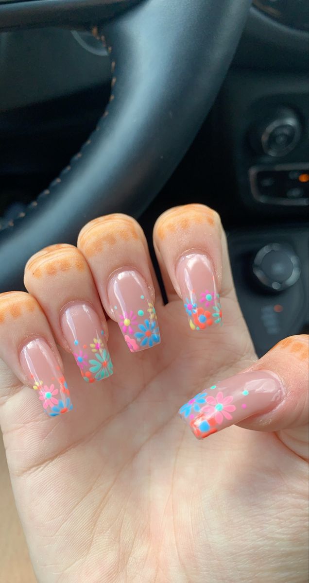 Summer Flower Nails.