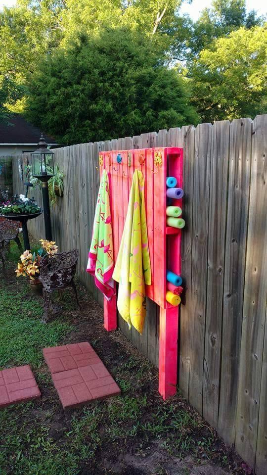 DIY Pallet Pool Noodles & Towel Holder. 