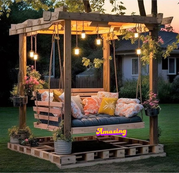 Charming Pallet Swing for Outdoor Lounging. 